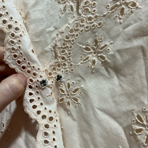 MADEWELL Scalloped Eyelet Wrap Top in Light Pink - M - Picture 3 of 6